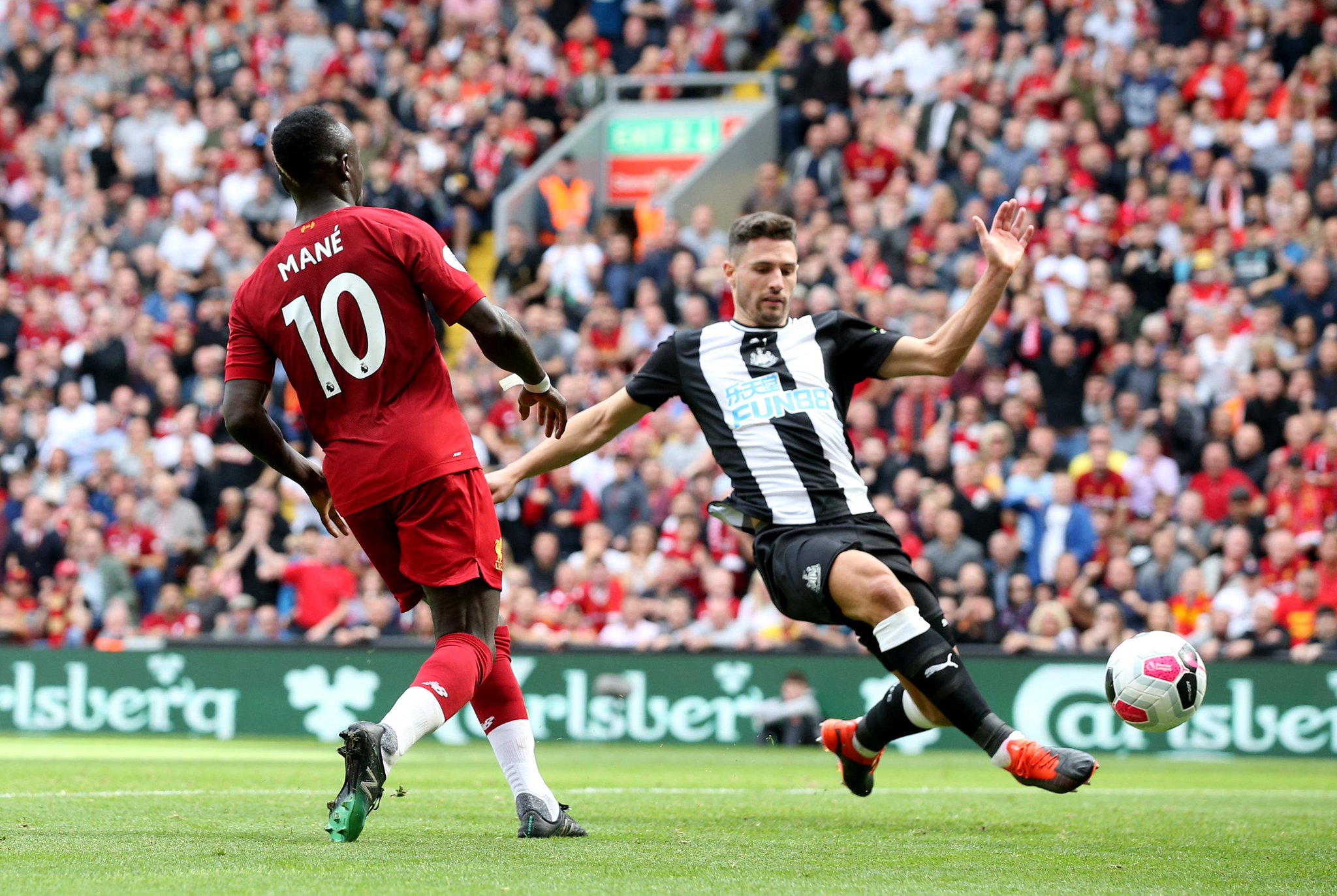 用行动诠释 用行动诠释